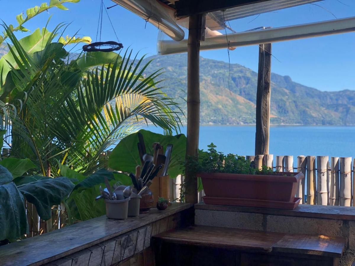 Kawoq Guesthouse San Pedro La Laguna Esterno foto