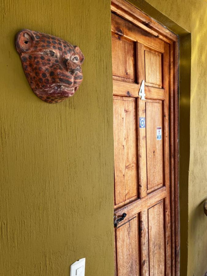 Kawoq Guesthouse San Pedro La Laguna Esterno foto